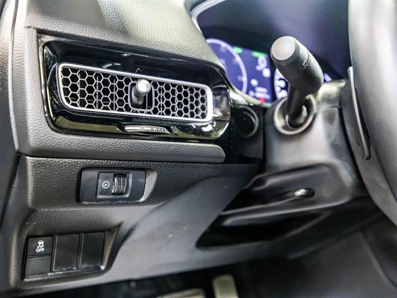 2025 Honda Civic - Image 21