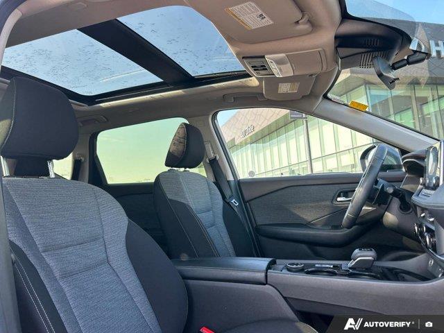 nissan Rogue 2023 - 25