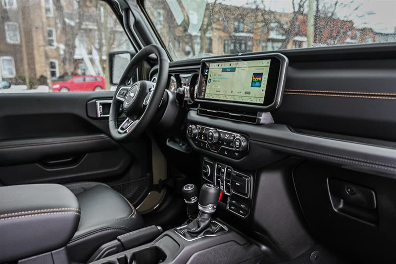 2026 Jeep Wrangler - Image 27