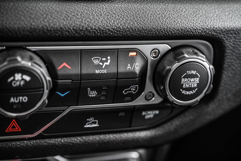 2026 Jeep Wrangler - Image 20