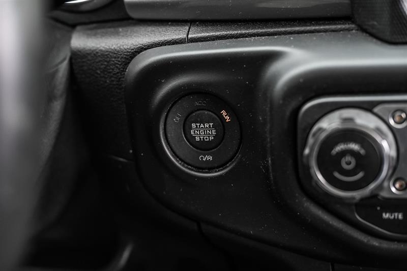 2020 Jeep Wrangler - Image 15