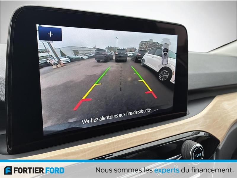 ford Escape 2022 - 17
