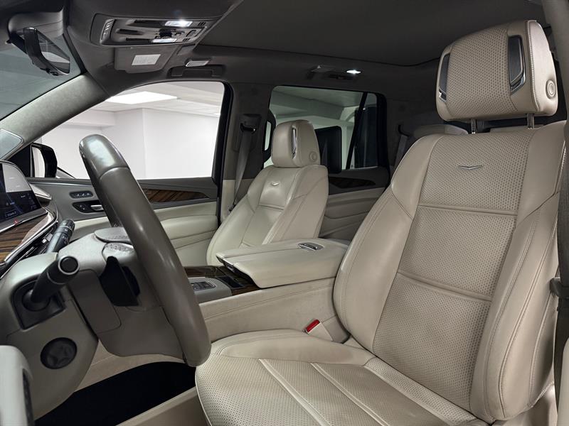 cadillac Escalade 2022 - 11