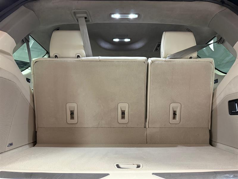 cadillac Escalade 2022 - 14