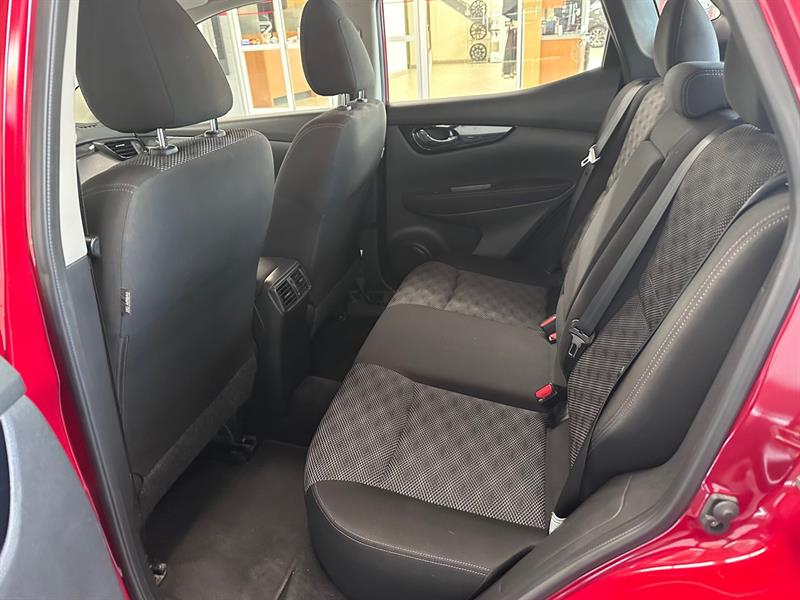 nissan Qashqai 2018 - 11