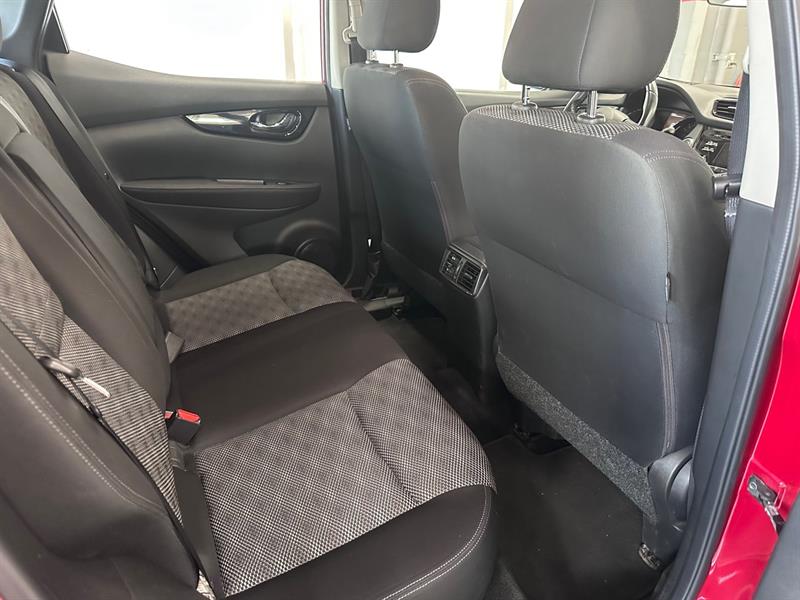 nissan Qashqai 2018 - 13