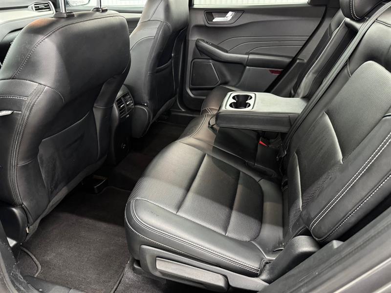 ford Escape 2021 - 18