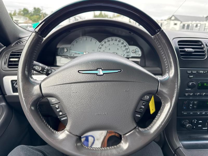 ford Thunderbird 2002 - 3