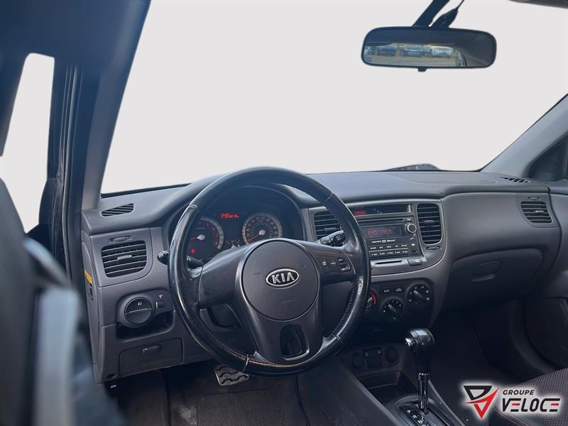 kia Rio 2011 - 7