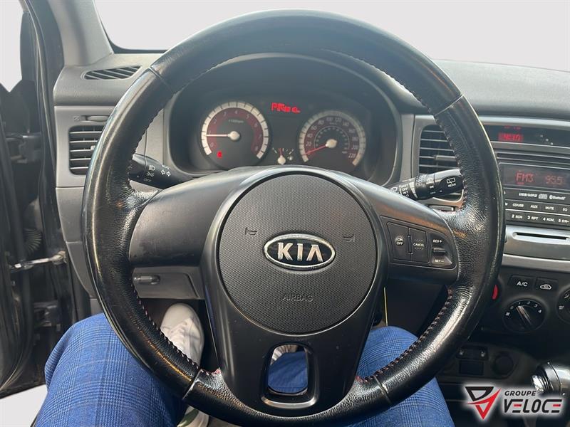 kia Rio 2011 - 10