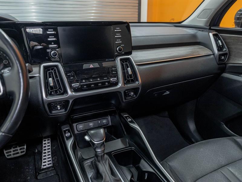 kia Sorento 2023 - 18