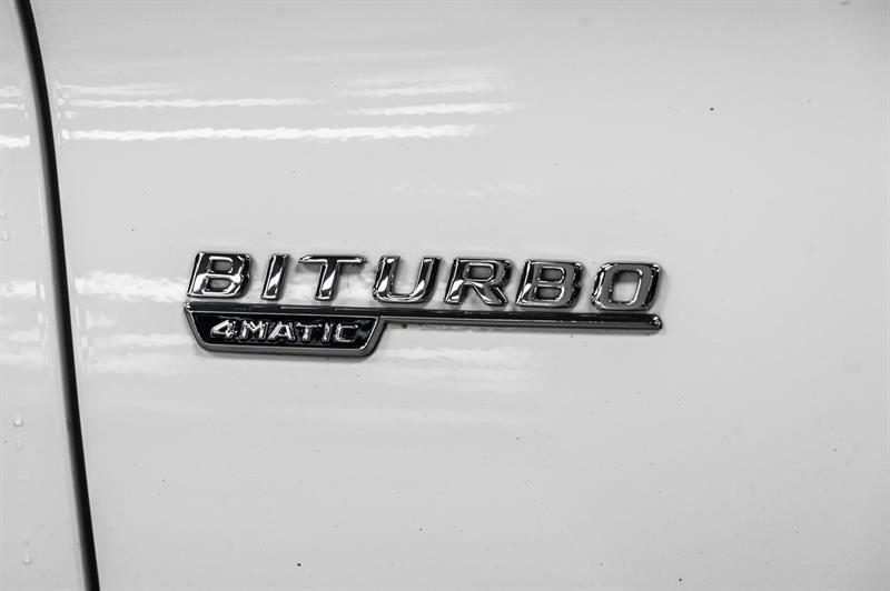 2022 Mercedes-Benz GLC - Image 13