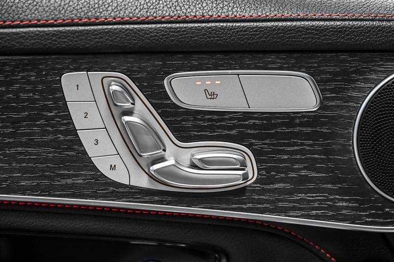 2022 Mercedes-Benz GLC - Image 17