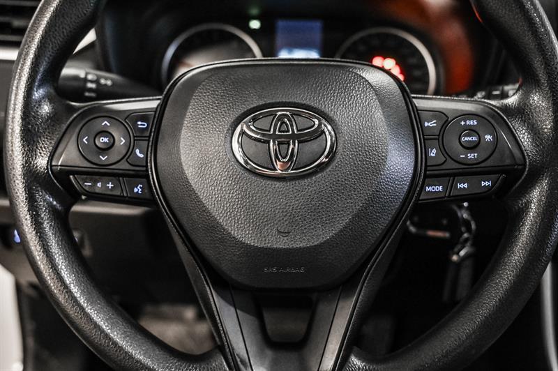 2022 Toyota RAV4 - Image 20
