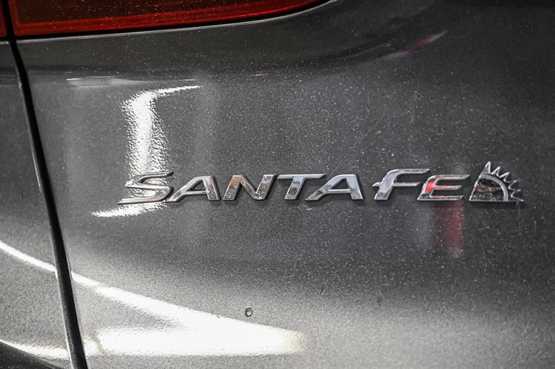 2023 Hyundai Santa Fe - Image 14