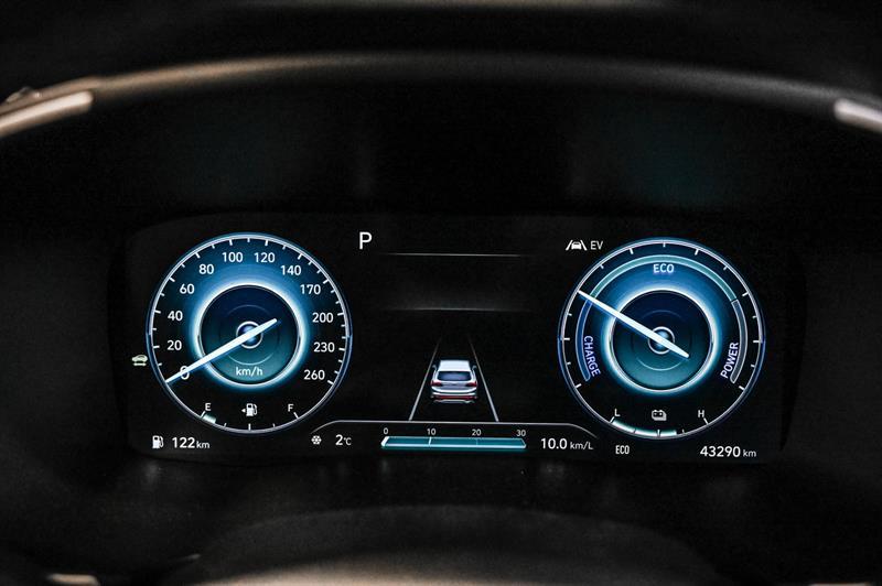 2023 Hyundai Santa Fe - Image 26