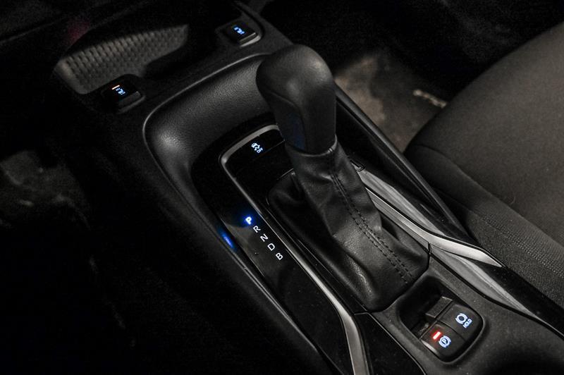 2021 Toyota Corolla - Image 20