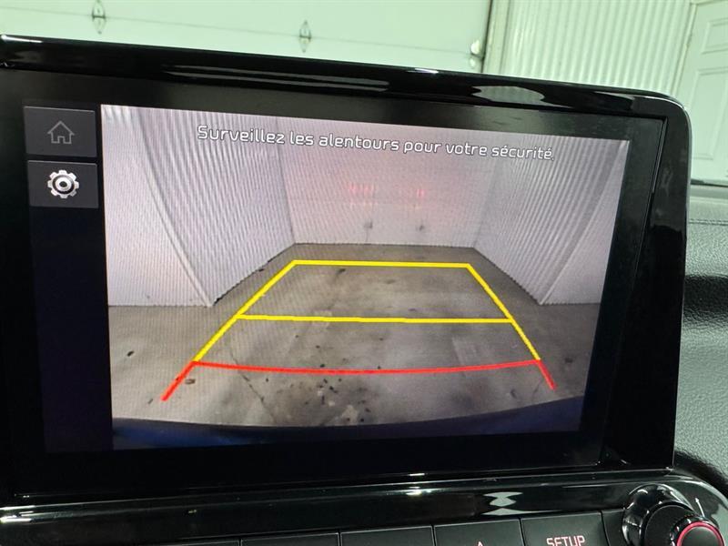 2022 Kia Forte - Image 12