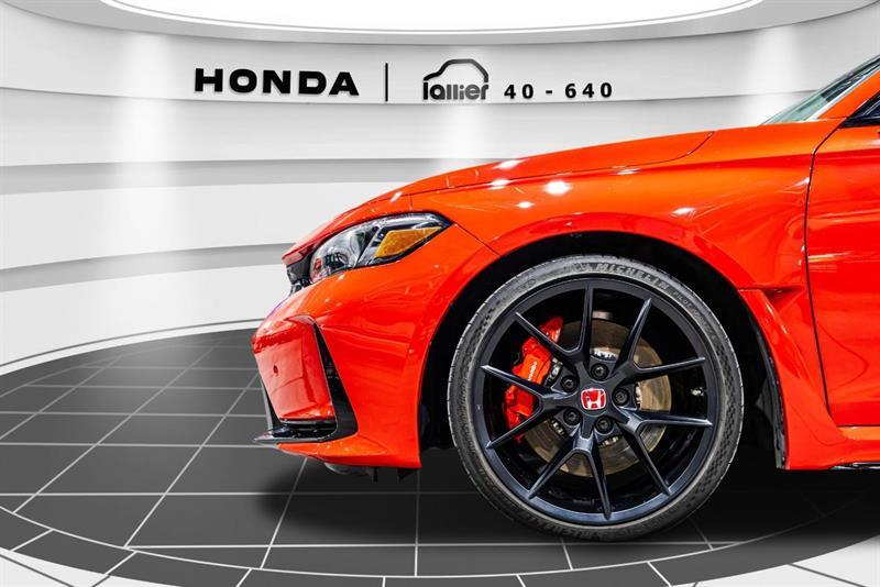 2025 Honda Civic - Image 10