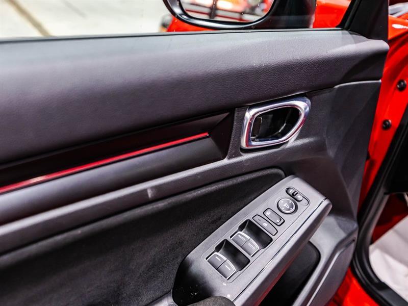 2025 Honda Civic - Image 11