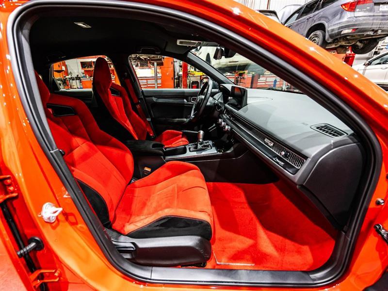 2025 Honda Civic - Image 17