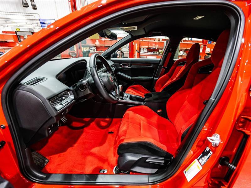 2025 Honda Civic - Image 19