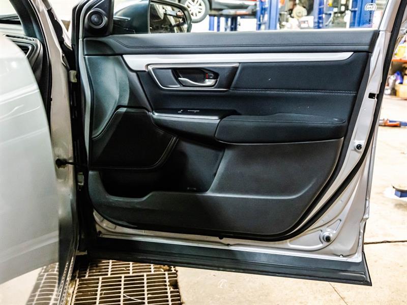 2022 Honda CR-V - Image 14