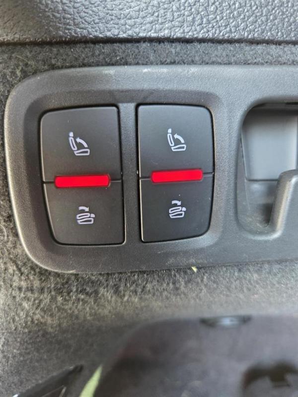 2018 Audi Q7 - Image 17