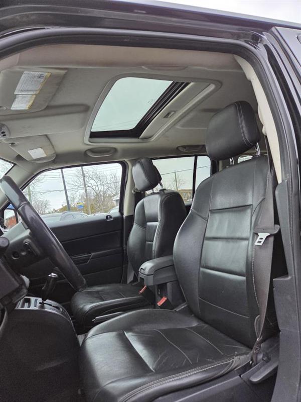 2017 Jeep Patriot - Image 16