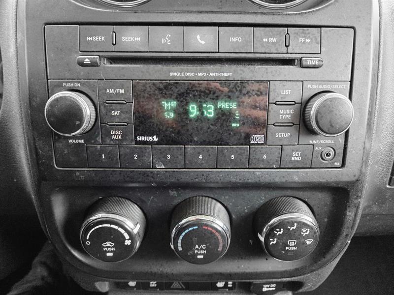 2017 Jeep Patriot - Image 21