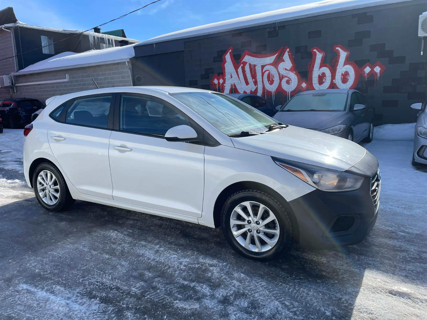 2020 Hyundai Accent Preferred Hatchback FWD