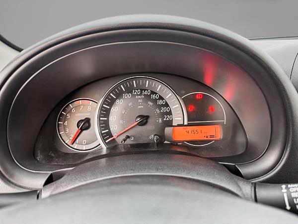 nissan Micra 2019 - 16