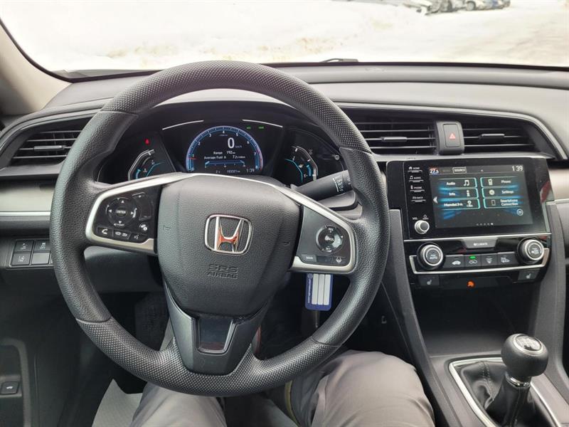 honda Civic 2019 - 32