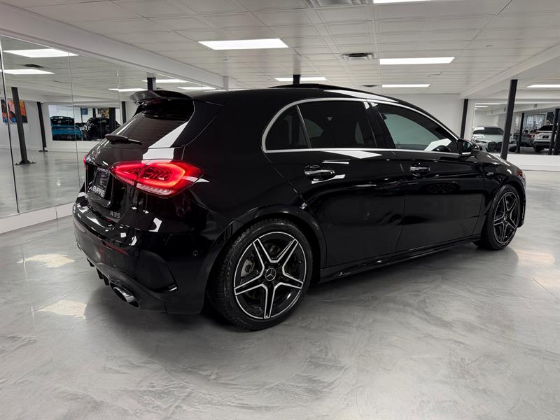 mercedes-benz AMG A 35 2022 - 5