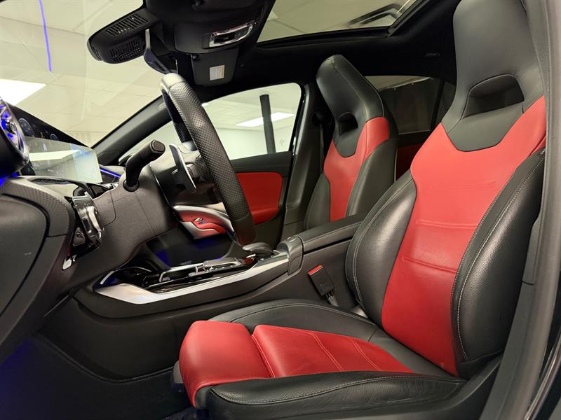 mercedes-benz AMG A 35 2022 - 13