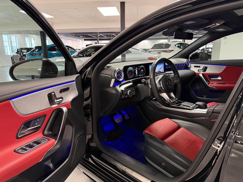 mercedes-benz AMG A 35 2022 - 15