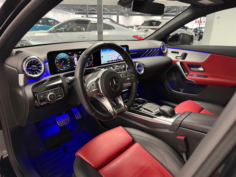 mercedes-benz AMG A 35 2022 - 18