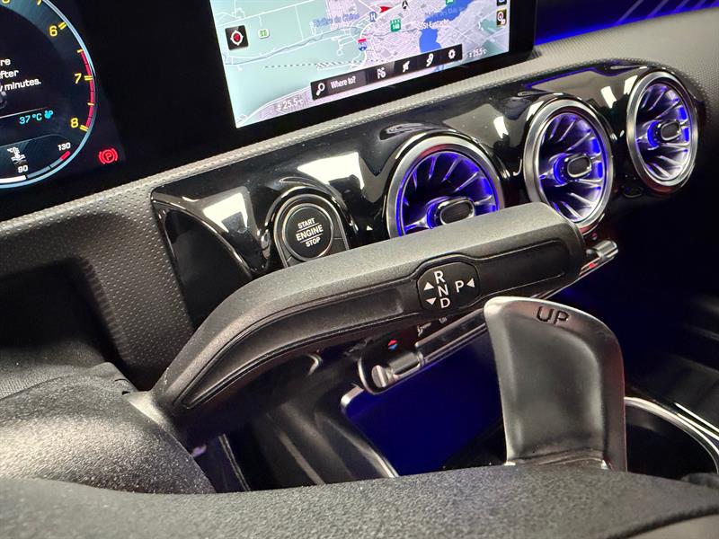 mercedes-benz AMG A 35 2022 - 19