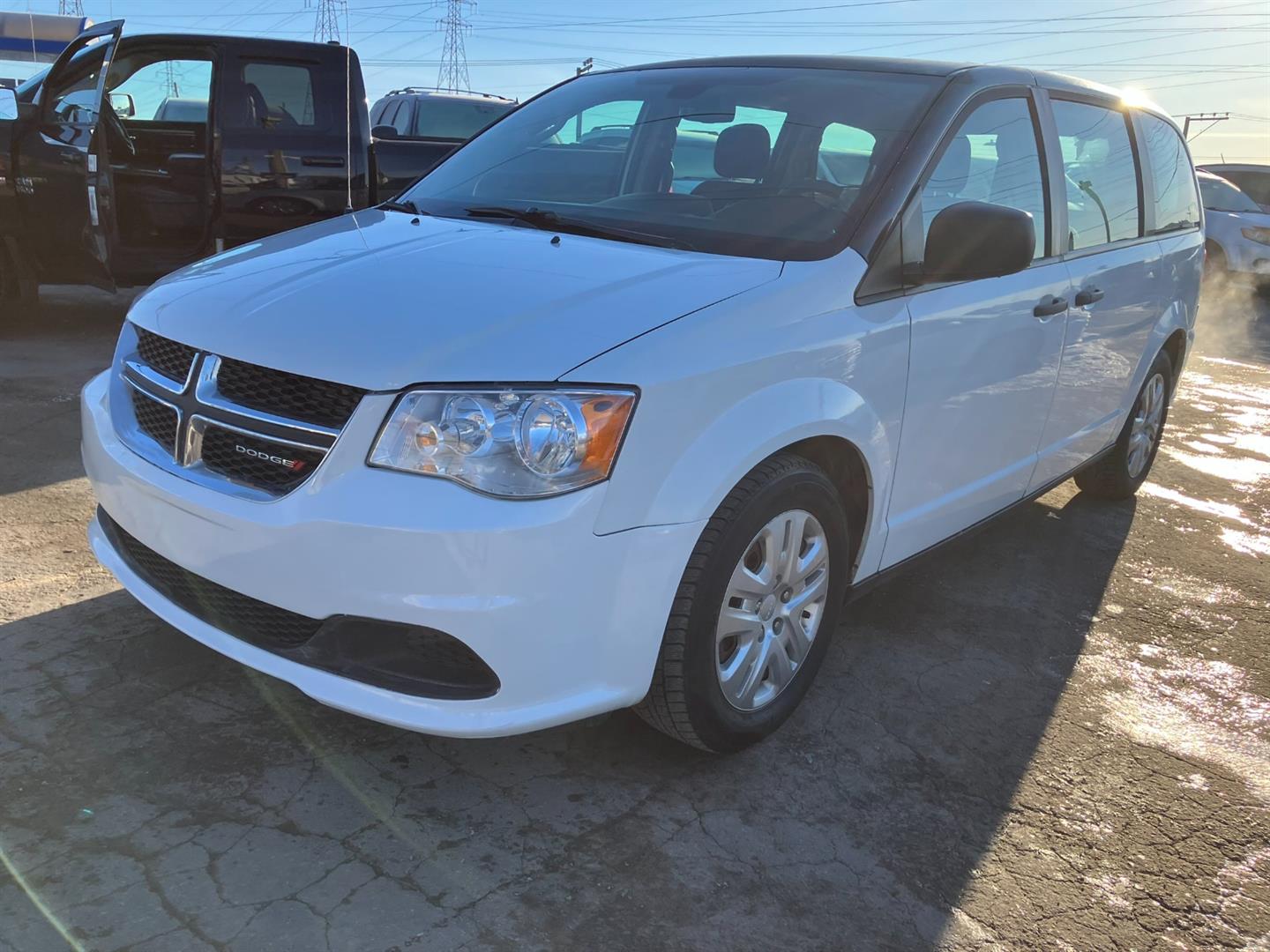 Dodge Grand Caravan Canadian Value Package FWD