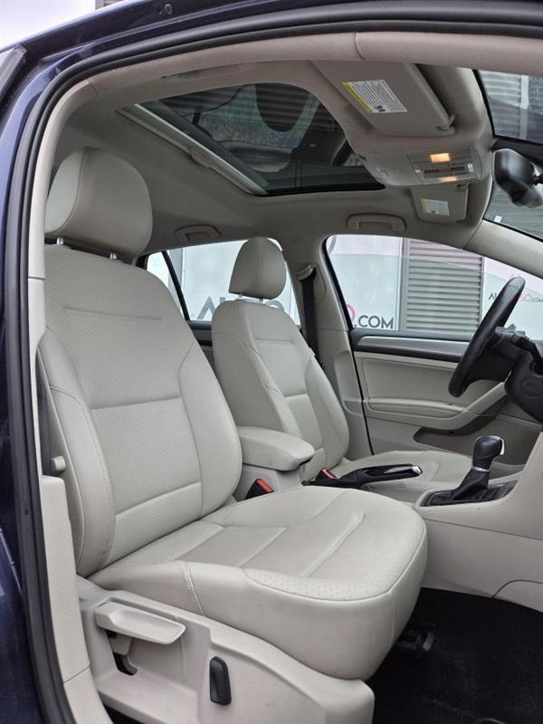 2016 Volkswagen Golf - Image 11