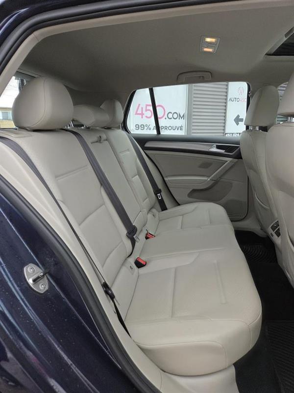 2016 Volkswagen Golf - Image 12