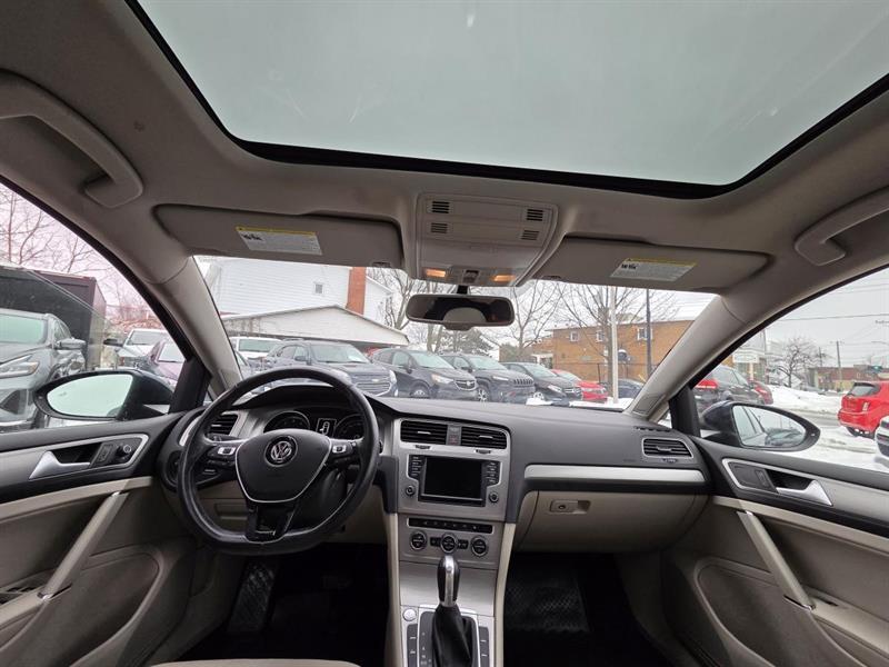 2016 Volkswagen Golf - Image 14