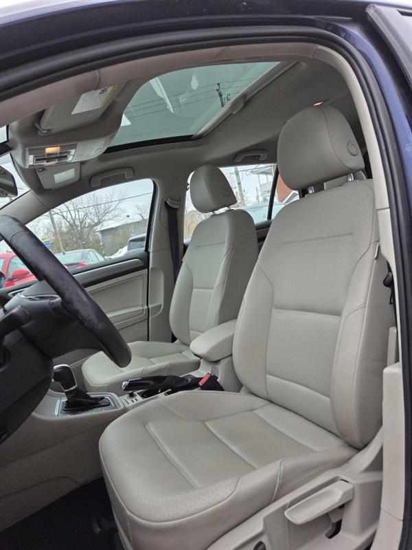 2016 Volkswagen Golf - Image 17