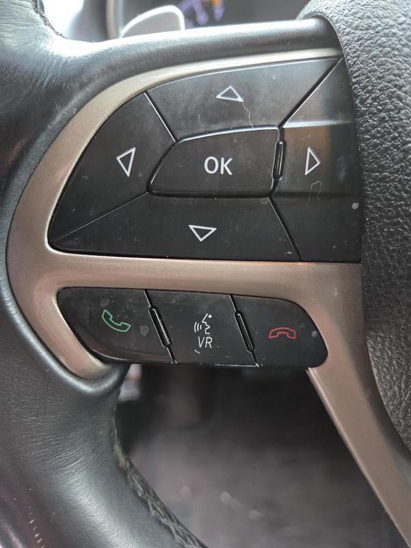 2016 Jeep Grand Cherokee - Image 18