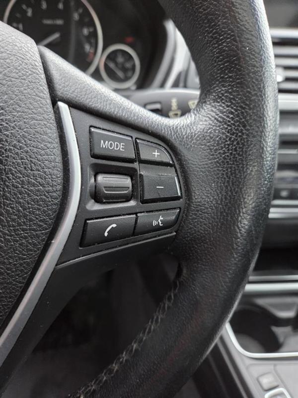 2015 Bmw 3 Series - Image 19