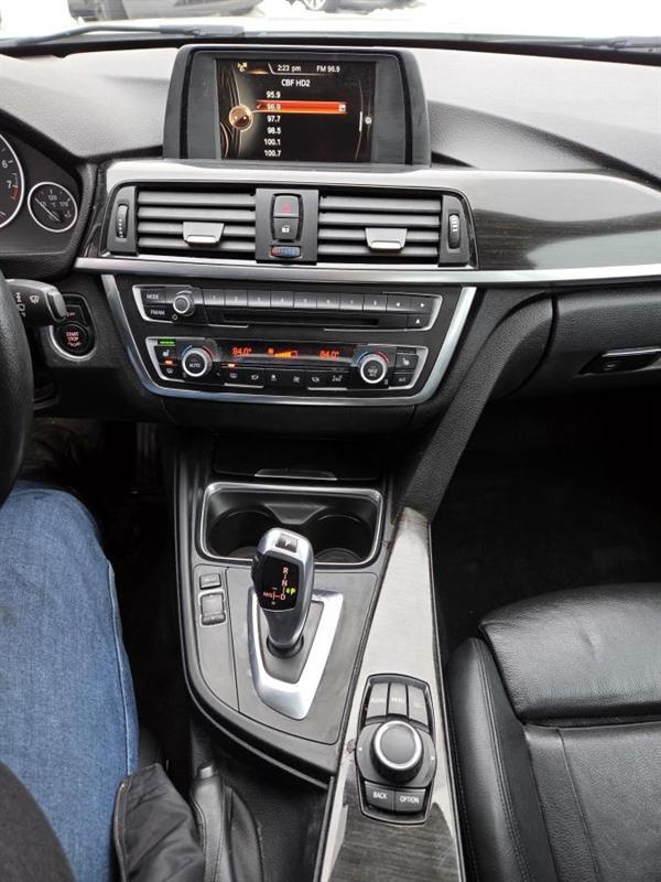 2015 Bmw 3 Series - Image 21