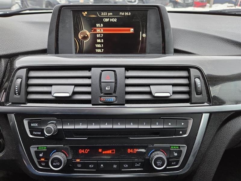 2015 Bmw 3 Series - Image 24