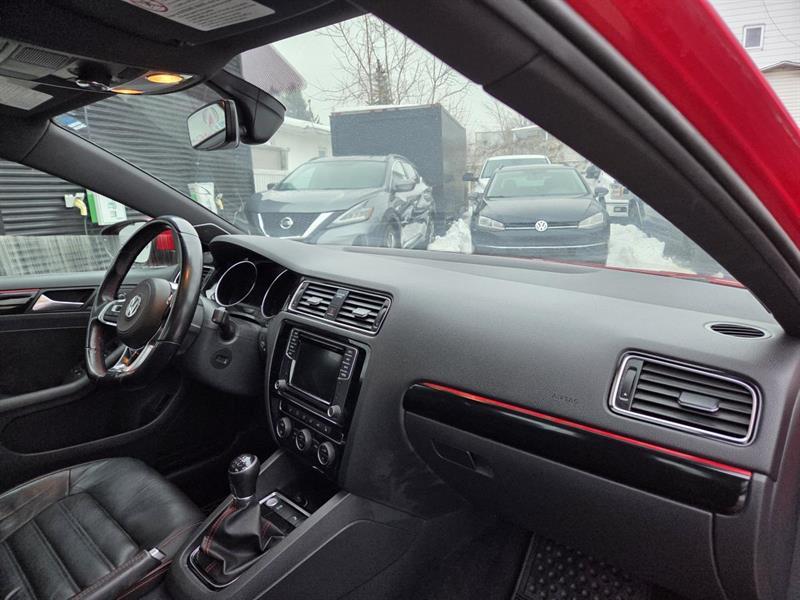 2017 Volkswagen Jetta - Image 10