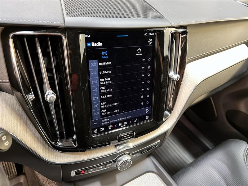 volvo XC60 2022 - 18