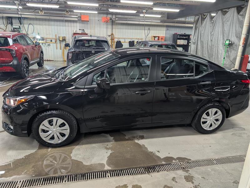 nissan Versa 2025 - 8